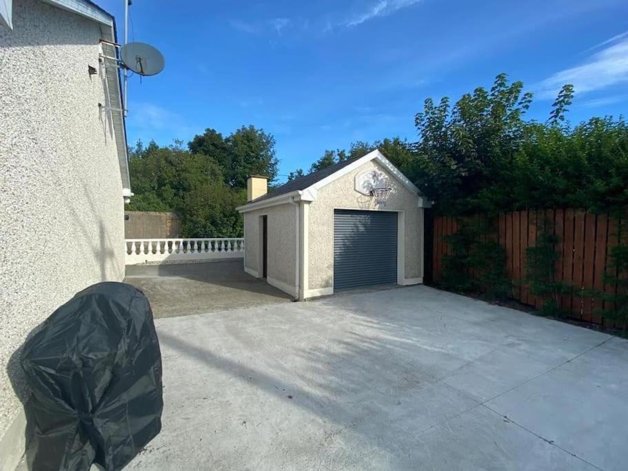 Cheerful 3 Bedroom House With Fantastic Views Shercock Bagian luar foto